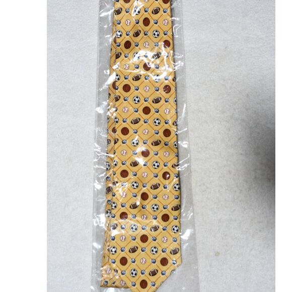 NIP Class Club Sports 100% Silk Fun Flashy Trendy Tie - Picture 1 of 3